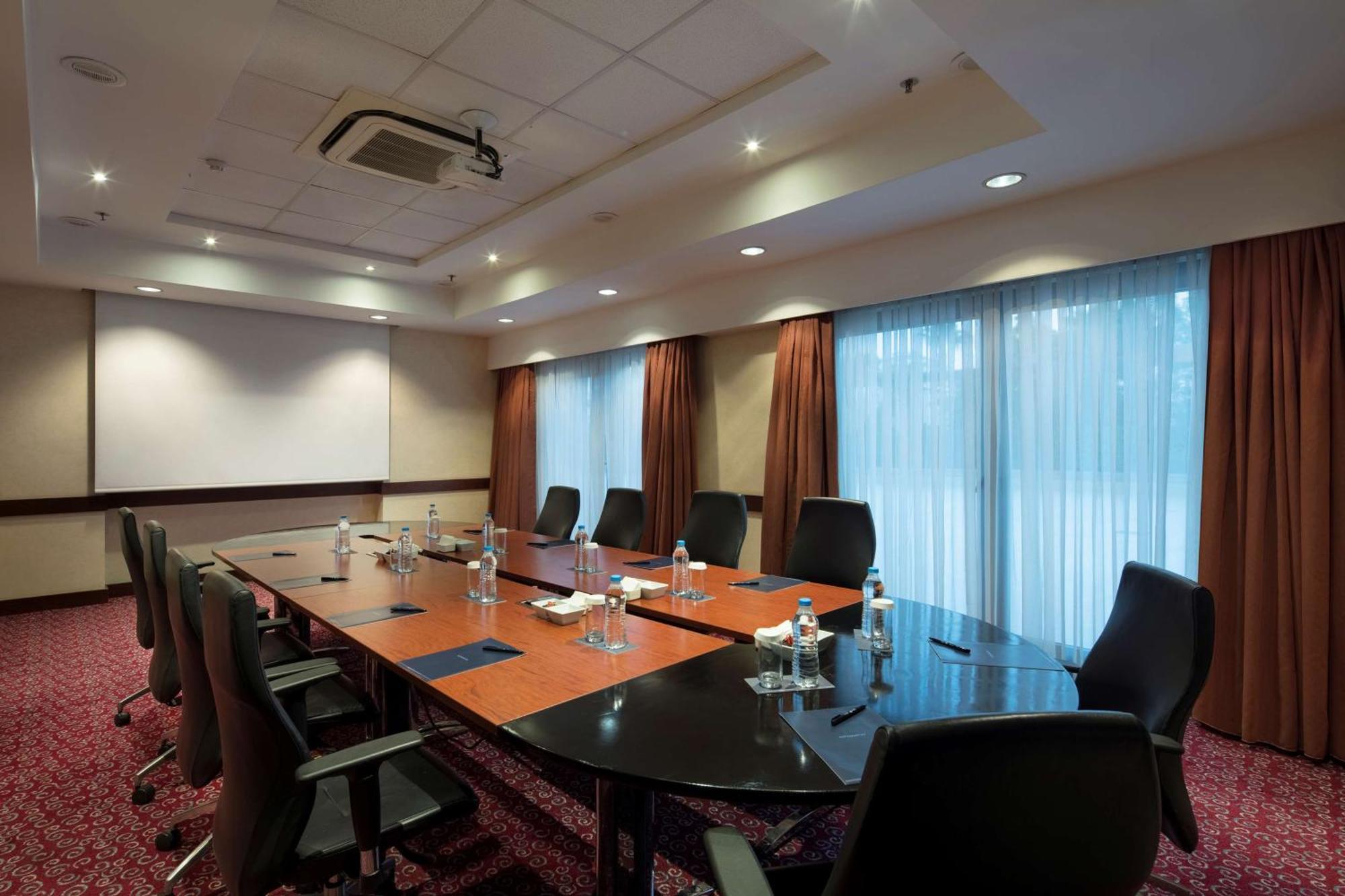Mersin Hiltonsa Экстерьер фото